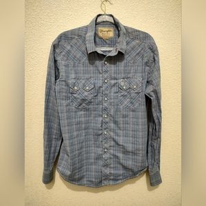 Wrangler men's pearl snap long sleeve shirt, size large